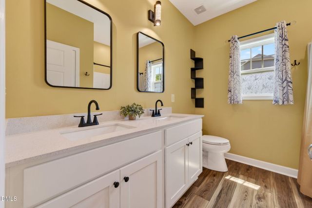 71 Locomotive Way, Clayton, NC 27520