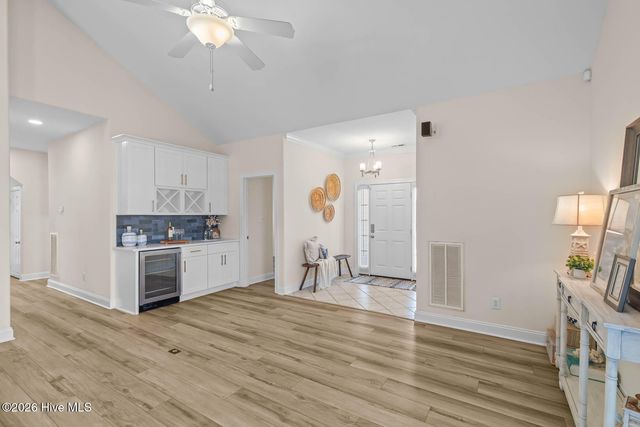 1 Bay Drive, Sneads Ferry, NC 28460