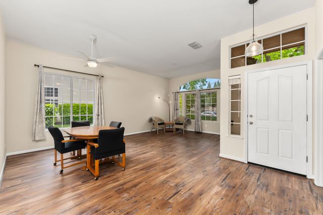 11858 Point Rock Way, Gold River, CA 95670