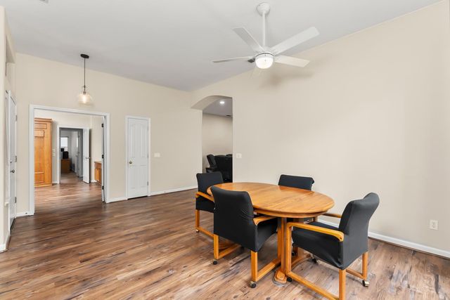 11858 Point Rock Way, Gold River, CA 95670