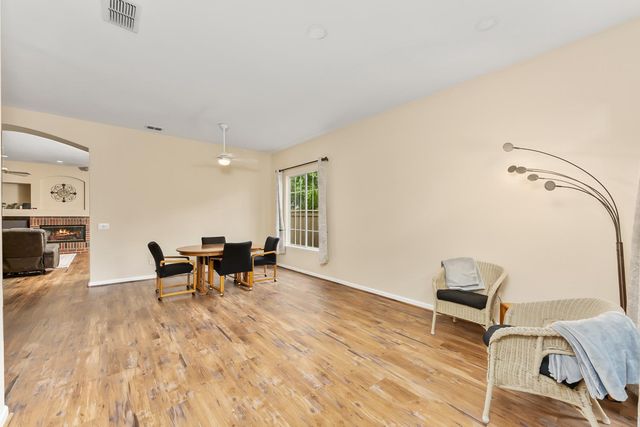 11858 Point Rock Way, Gold River, CA 95670