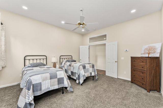 11858 Point Rock Way, Gold River, CA 95670