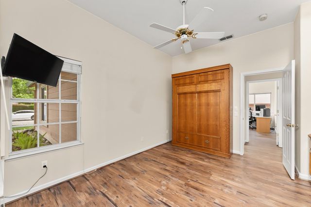 11858 Point Rock Way, Gold River, CA 95670