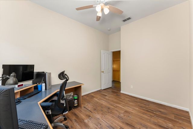 11858 Point Rock Way, Gold River, CA 95670