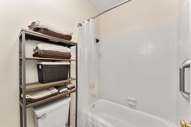 11858 Point Rock Way, Gold River, CA 95670