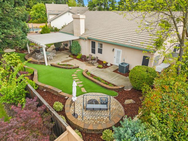 11858 Point Rock Way, Gold River, CA 95670