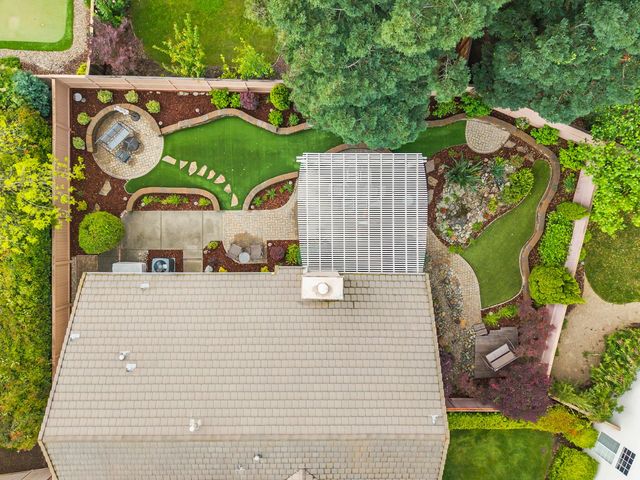 11858 Point Rock Way, Gold River, CA 95670