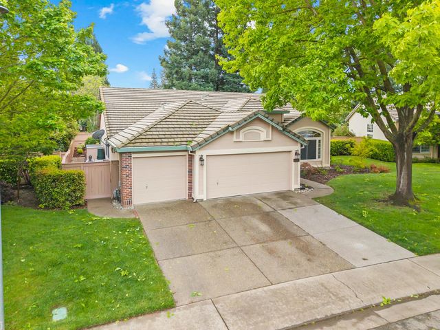 11858 Point Rock Way, Gold River, CA 95670