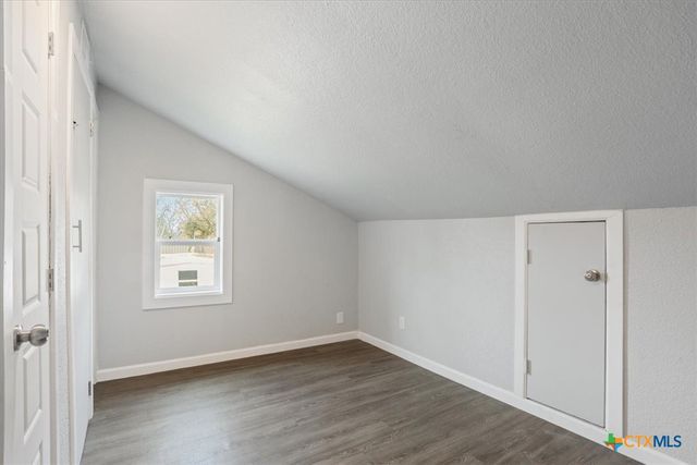 3706 Mountain Oak Lane, Belton, TX 76513