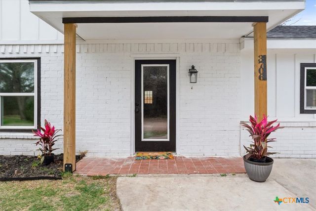 3706 Mountain Oak Lane, Belton, TX 76513