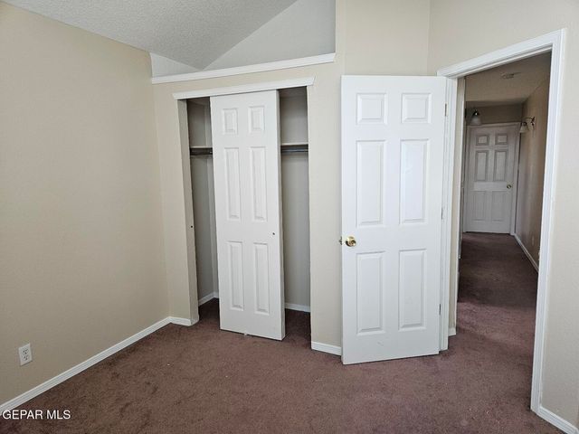 1725 SAINT MARK Avenue, El Paso, TX 79936