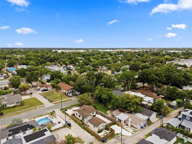 927 YALE STREET N, St Petersburg, FL 33713