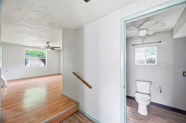 927 YALE STREET N, St Petersburg, FL 33713