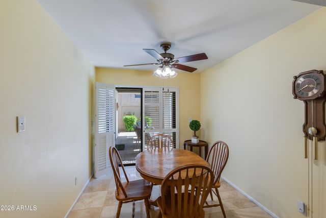 2505 E DENTON Lane, Phoenix, AZ 85016