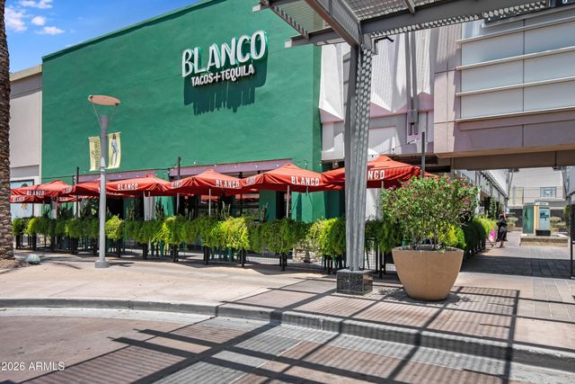 2505 E DENTON Lane, Phoenix, AZ 85016