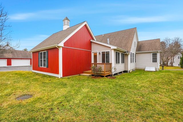 20 Braeburn Ln 20, Ashland, MA 01721