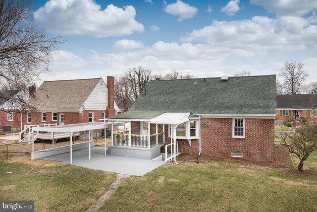 3716 SYLVAN DR, Gwynn Oak, MD 21207