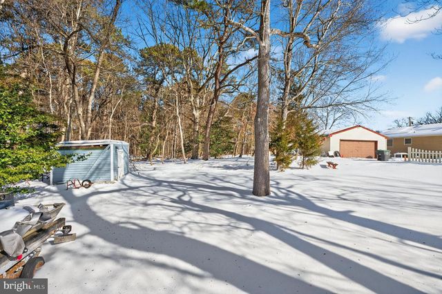 2039 BANGOR AVE, Lindenwold, NJ 08021