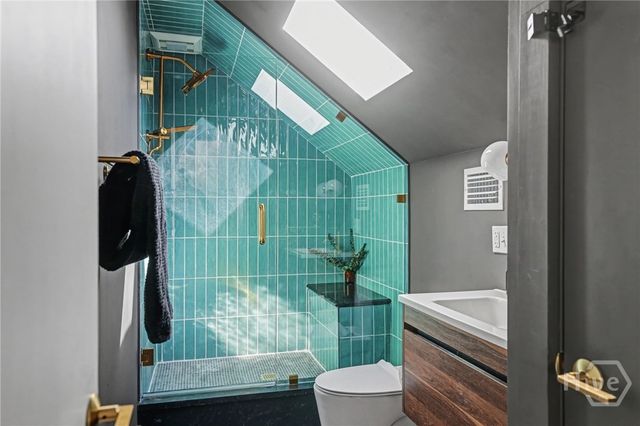 640 E 41st Street, Savannah, GA 31401