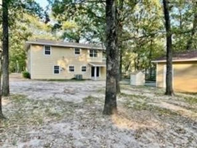 107 Los Peces Street, Gun Barrel City, TX 75156