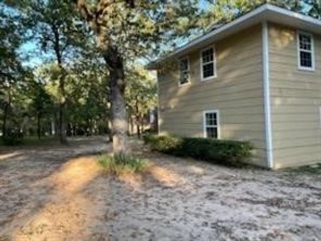 107 Los Peces Street, Gun Barrel City, TX 75156