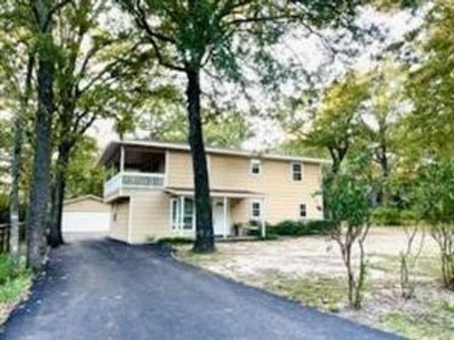107 Los Peces Street, Gun Barrel City, TX 75156