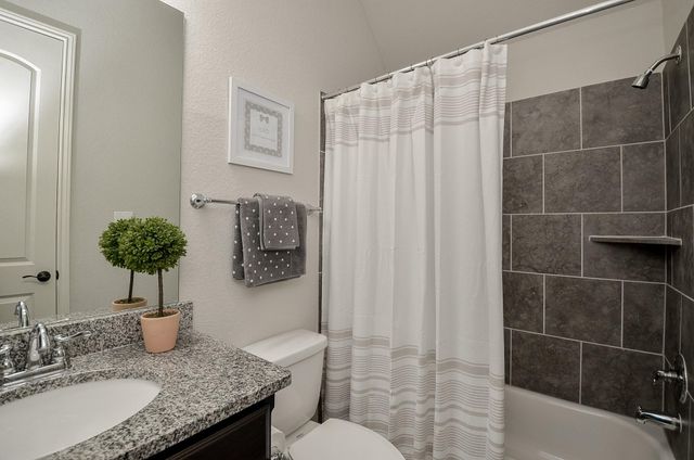 6715 Marbrook Saddle Court, Sugar Land, TX 77479