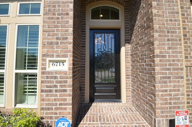 6715 Marbrook Saddle Court, Sugar Land, TX 77479