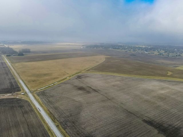 24700 S 12000 W Rd, Manhattan, IL 60442