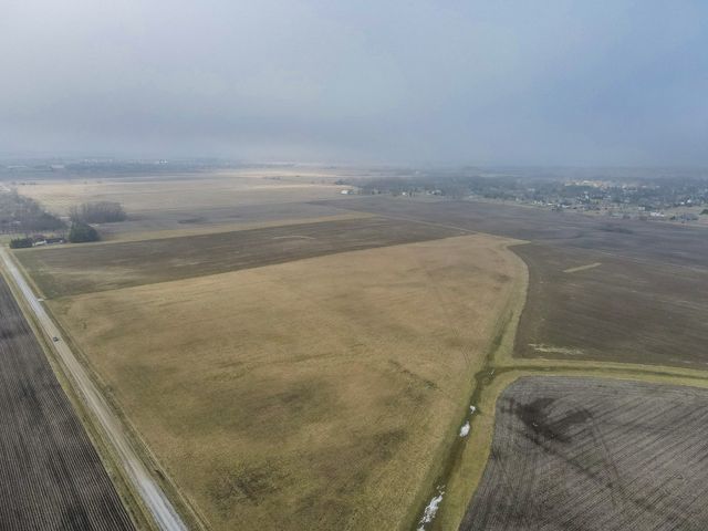 24700 S 12000 W Rd, Manhattan, IL 60442