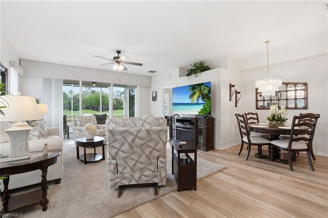 5685 Heron LN 301, Naples, FL 34110