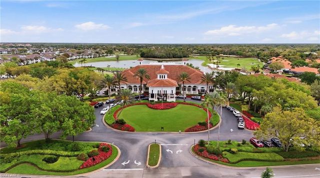 5685 Heron LN 301, Naples, FL 34110