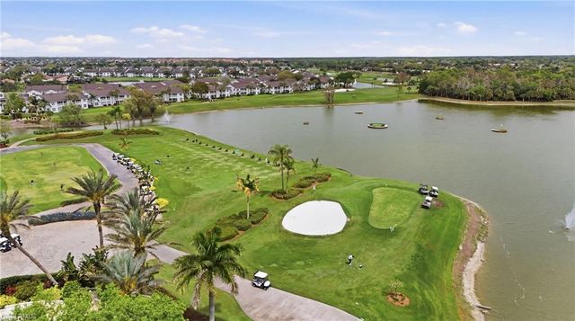 5685 Heron LN 301, Naples, FL 34110