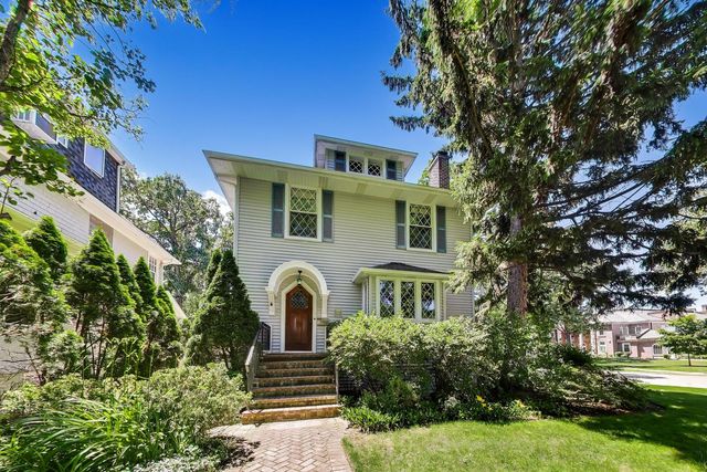 1110 Elm Street, Winnetka, IL 60093