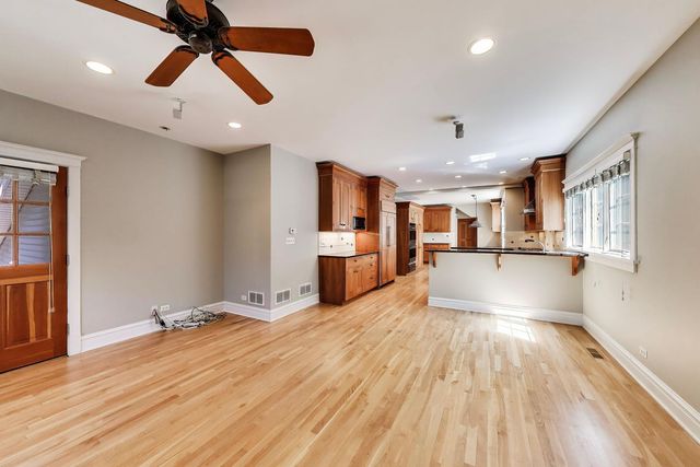 1110 Elm Street, Winnetka, IL 60093