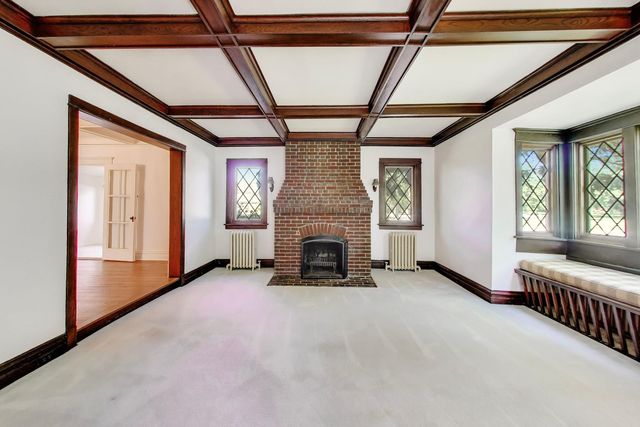 1110 Elm Street, Winnetka, IL 60093