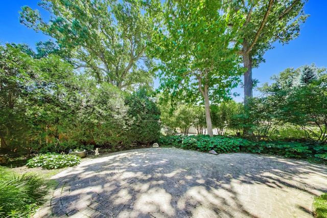 1110 Elm Street, Winnetka, IL 60093