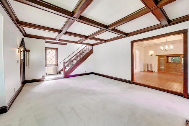 1110 Elm Street, Winnetka, IL 60093
