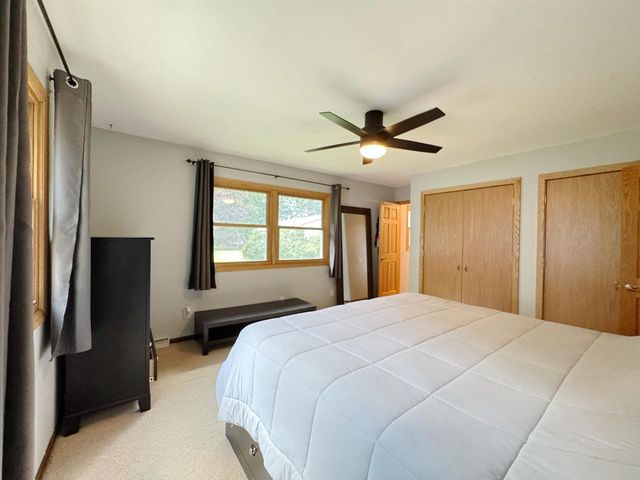 100 Canterbury Court, Waunakee, WI 53597