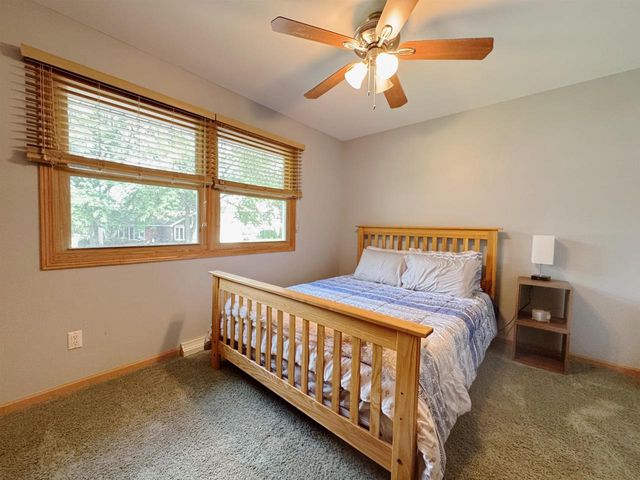 100 Canterbury Court, Waunakee, WI 53597