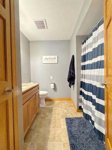 100 Canterbury Court, Waunakee, WI 53597