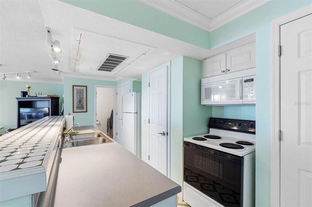 8921 BLIND PASS ROAD 141, St Pete Beach, FL 33706