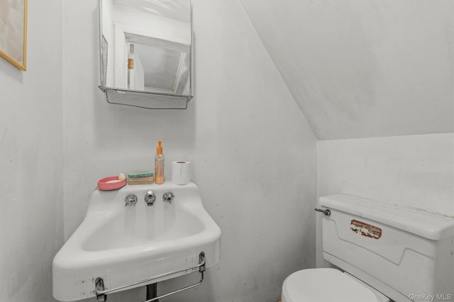 132 Webster Avenue, Yonkers, NY 10701