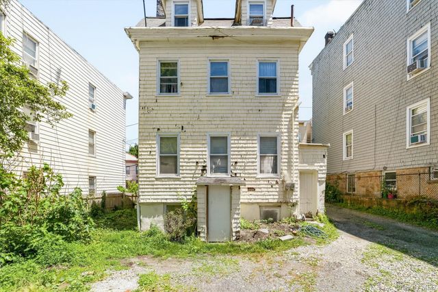 132 Webster Avenue, Yonkers, NY 10701
