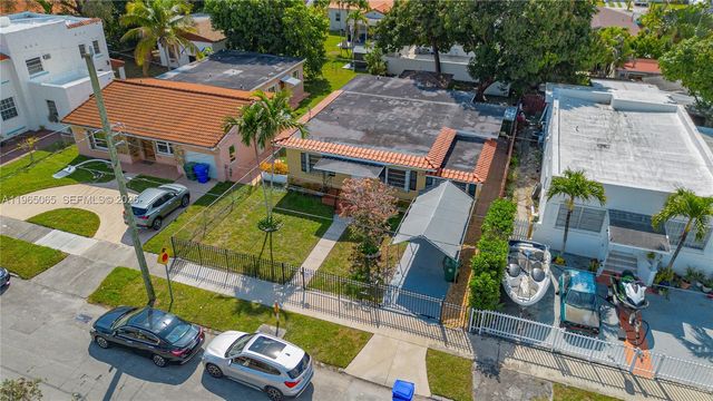 3330 SW 2nd St, Miami, FL 33135