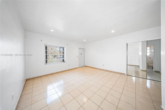 3330 SW 2nd St, Miami, FL 33135