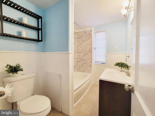 630 RICHFIELD AVE, Glenolden, PA 19036