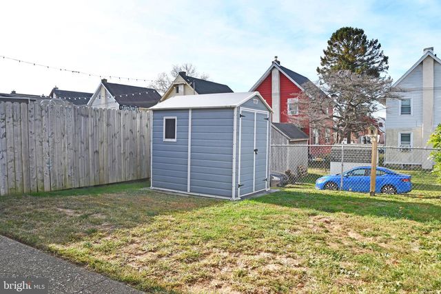 630 RICHFIELD AVE, Glenolden, PA 19036