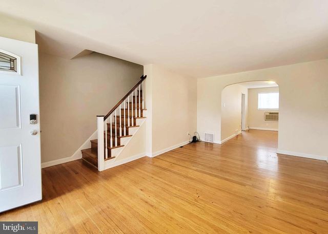 630 RICHFIELD AVE, Glenolden, PA 19036