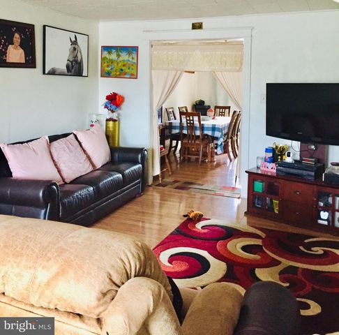 249 N 7TH ST, Darby, PA 19023